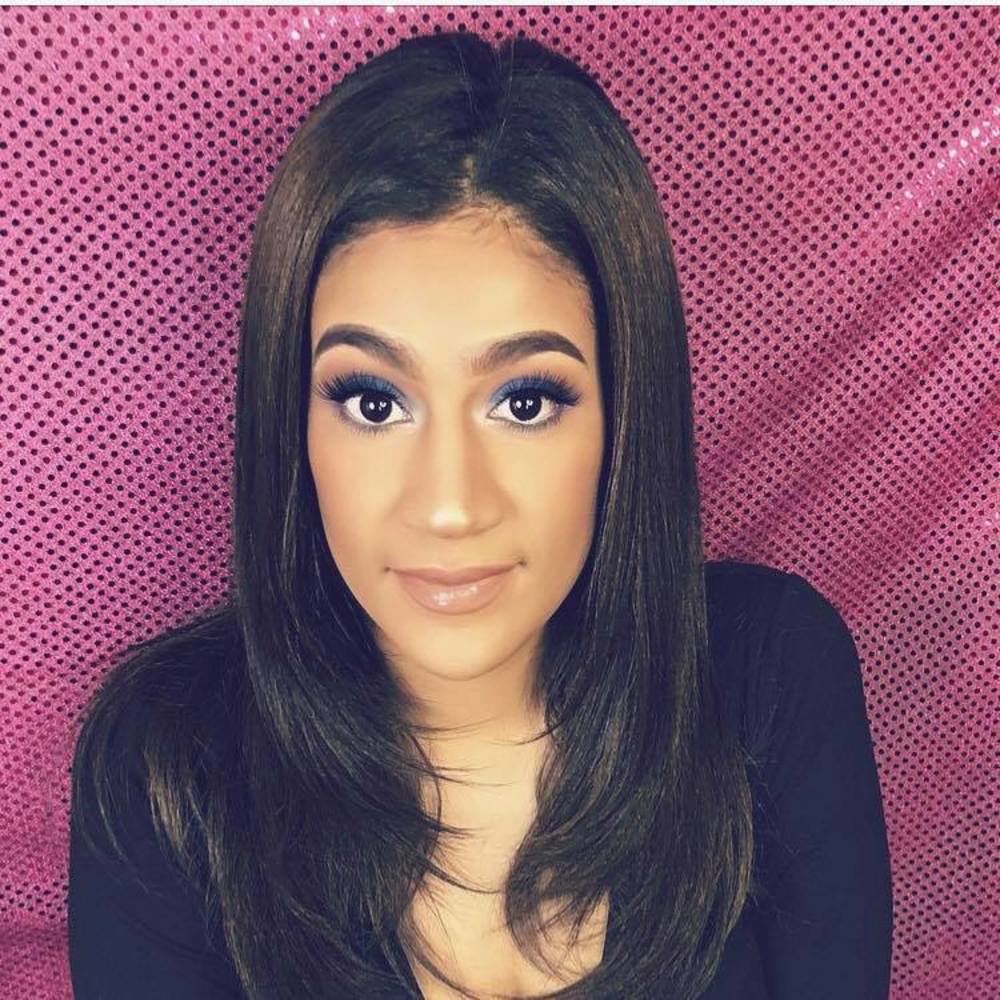 Meet your Posher, Lianna
